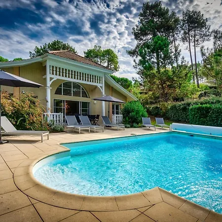 Vila Elegante A + Piscine *
